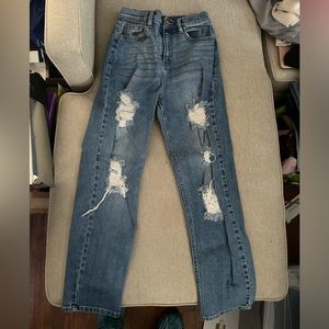 Fashion Nova Ripped Boyfriend Jeans